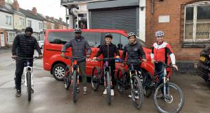 Cyclists in front of Ebikebrum cycle cafe